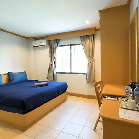 Jb House Patong Hostel Eksteriør bilde
